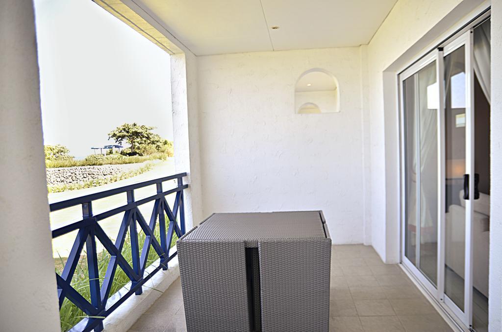 Thunderbird Resorts - Poro Point San Fernando City  Esterno foto