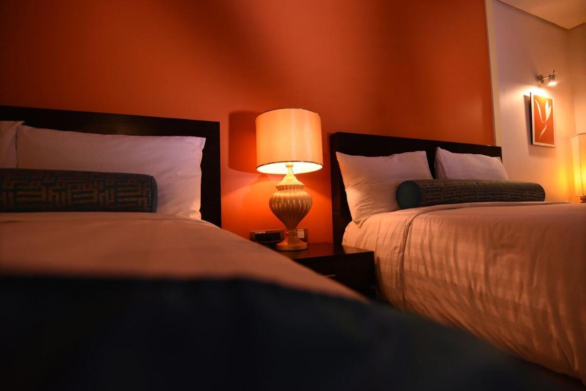 Thunderbird Resorts - Poro Point San Fernando City  Esterno foto